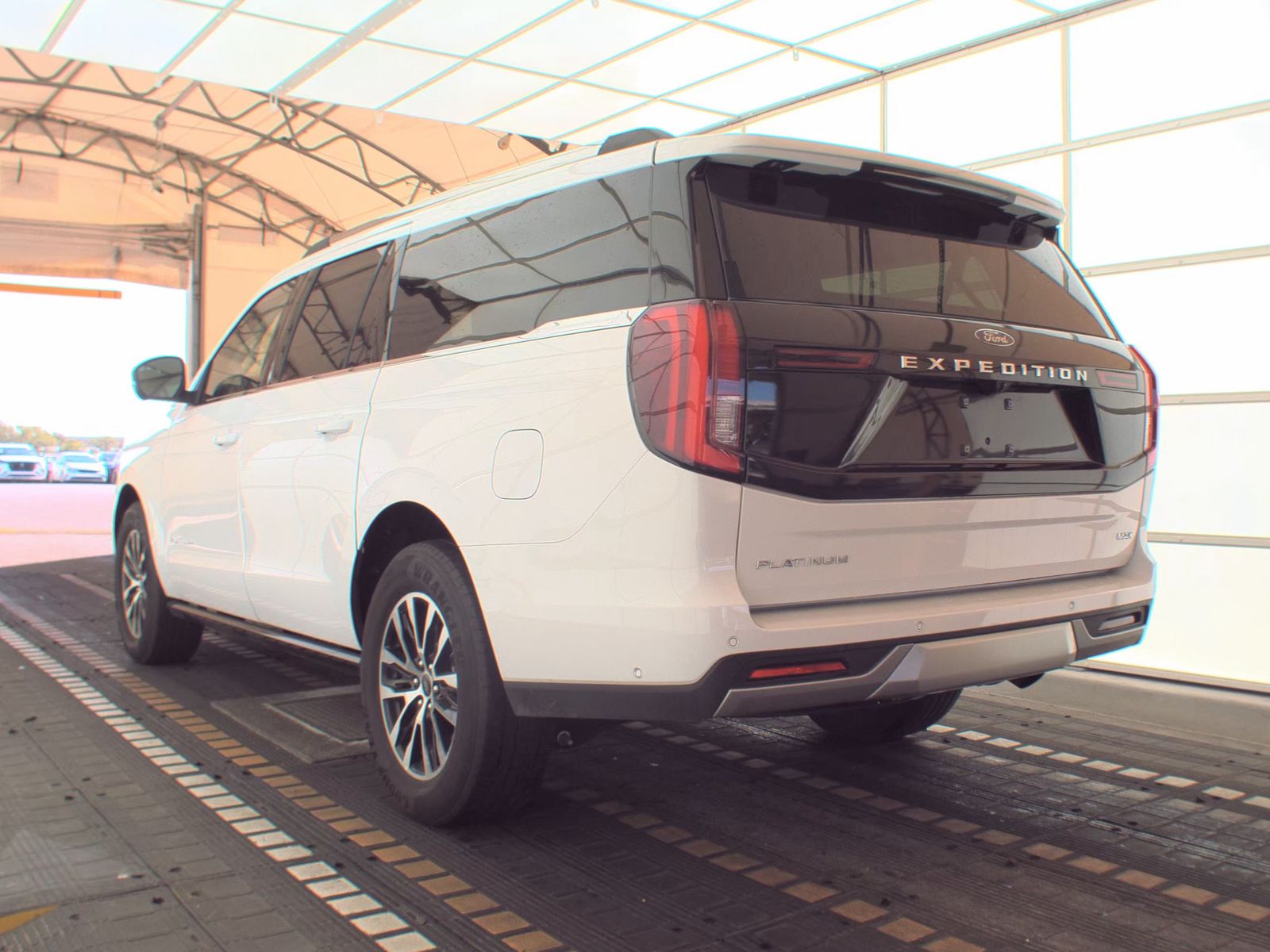 FORD EXPEDITION MAX - 7