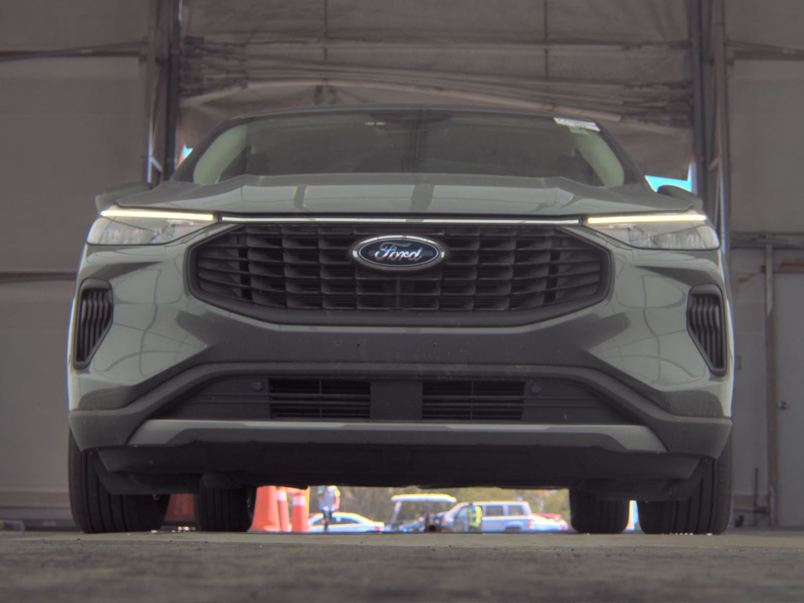 FORD ESCAPE - 4