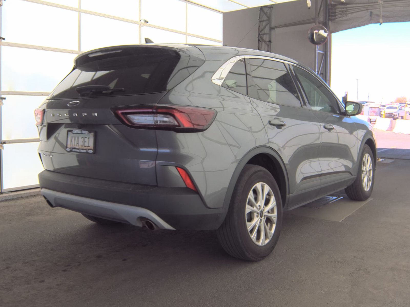 FORD ESCAPE - 6