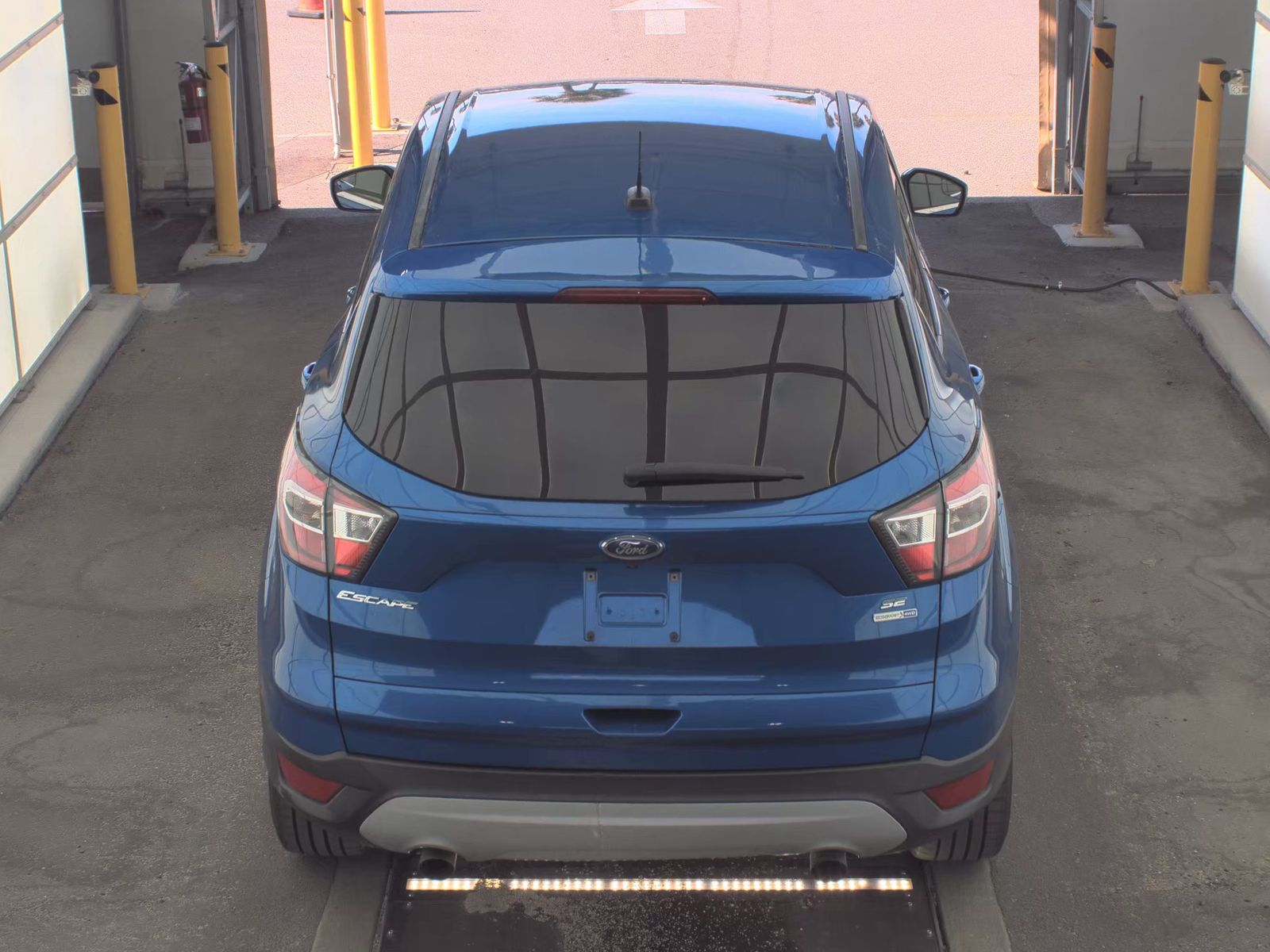 FORD ESCAPE - 7