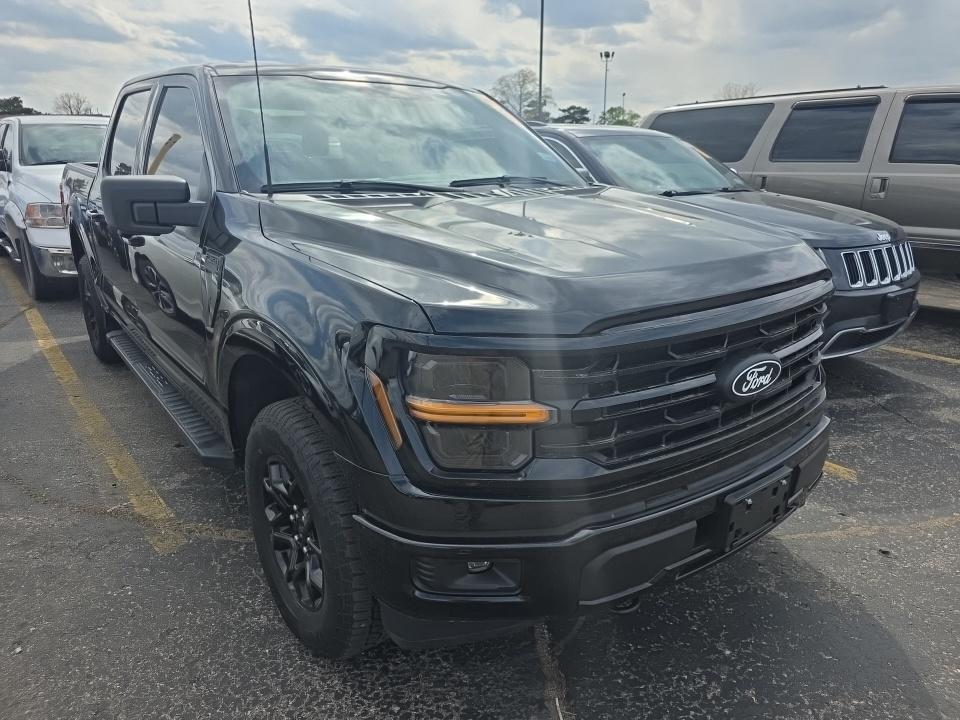 FORD F-150 - 4