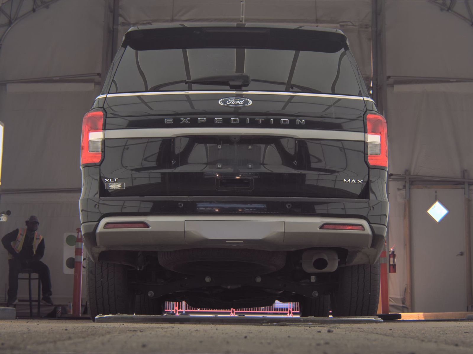 FORD EXPEDITION MAX - 8