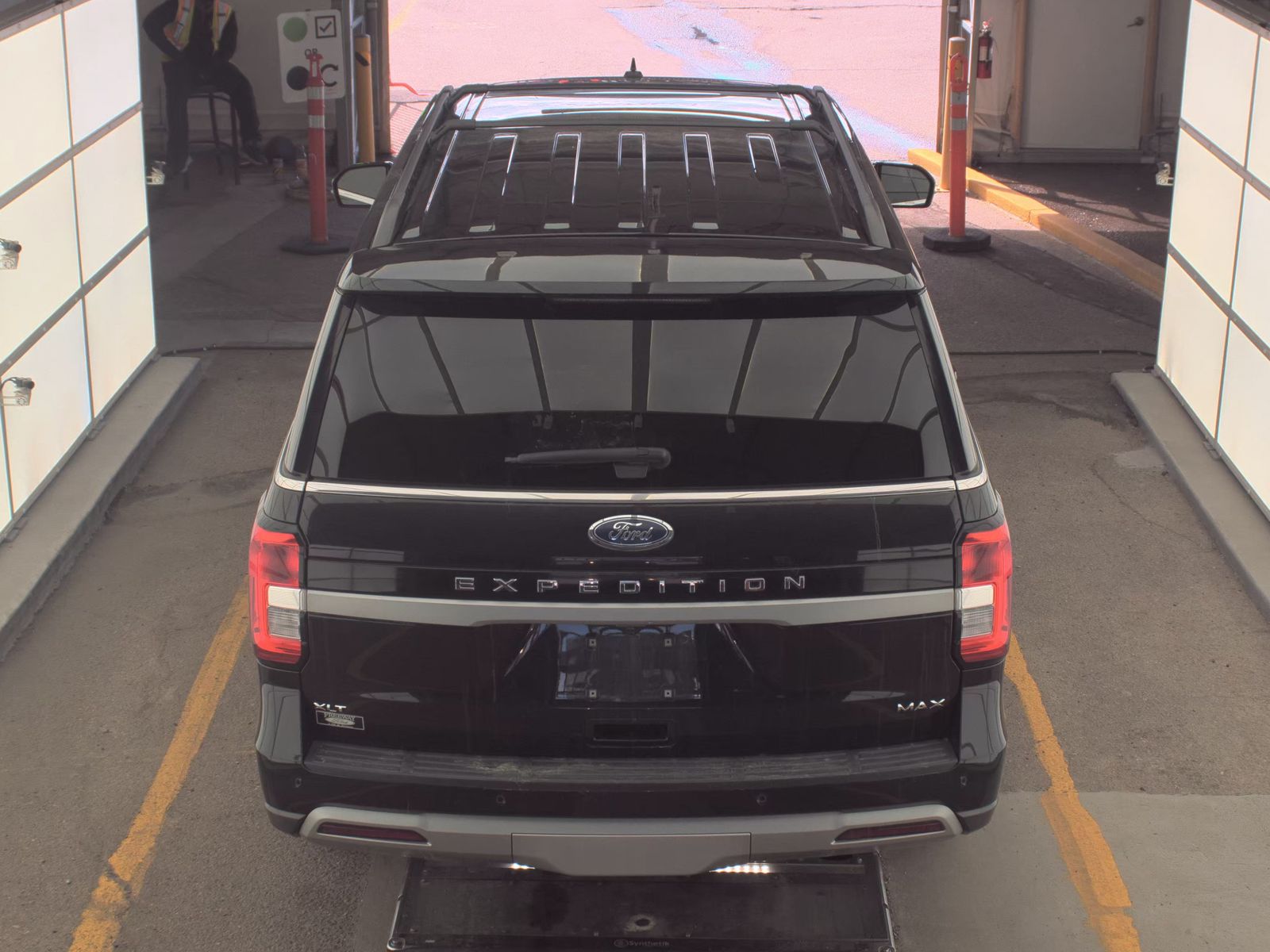 FORD EXPEDITION MAX - 7