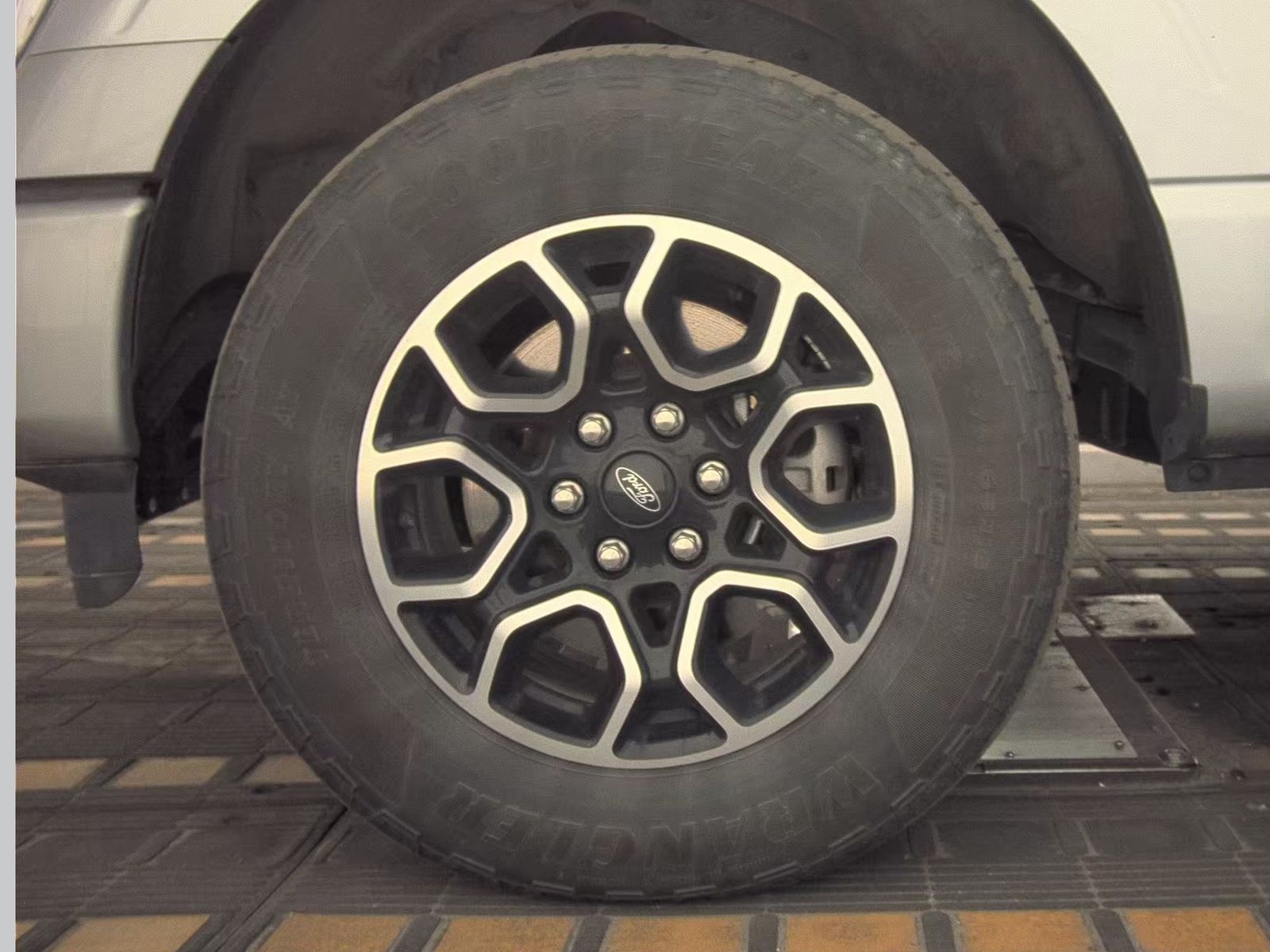 FORD F-150 - 10