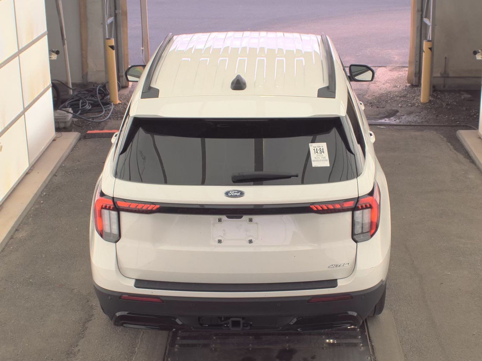 FORD EXPLORER - 7