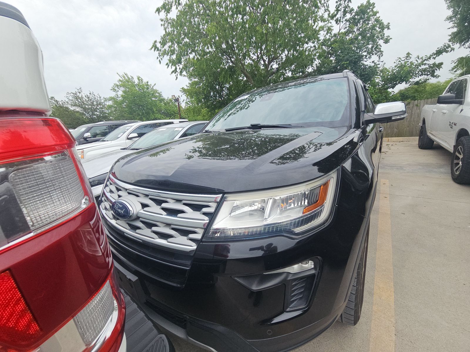 FORD EXPLORER - 3