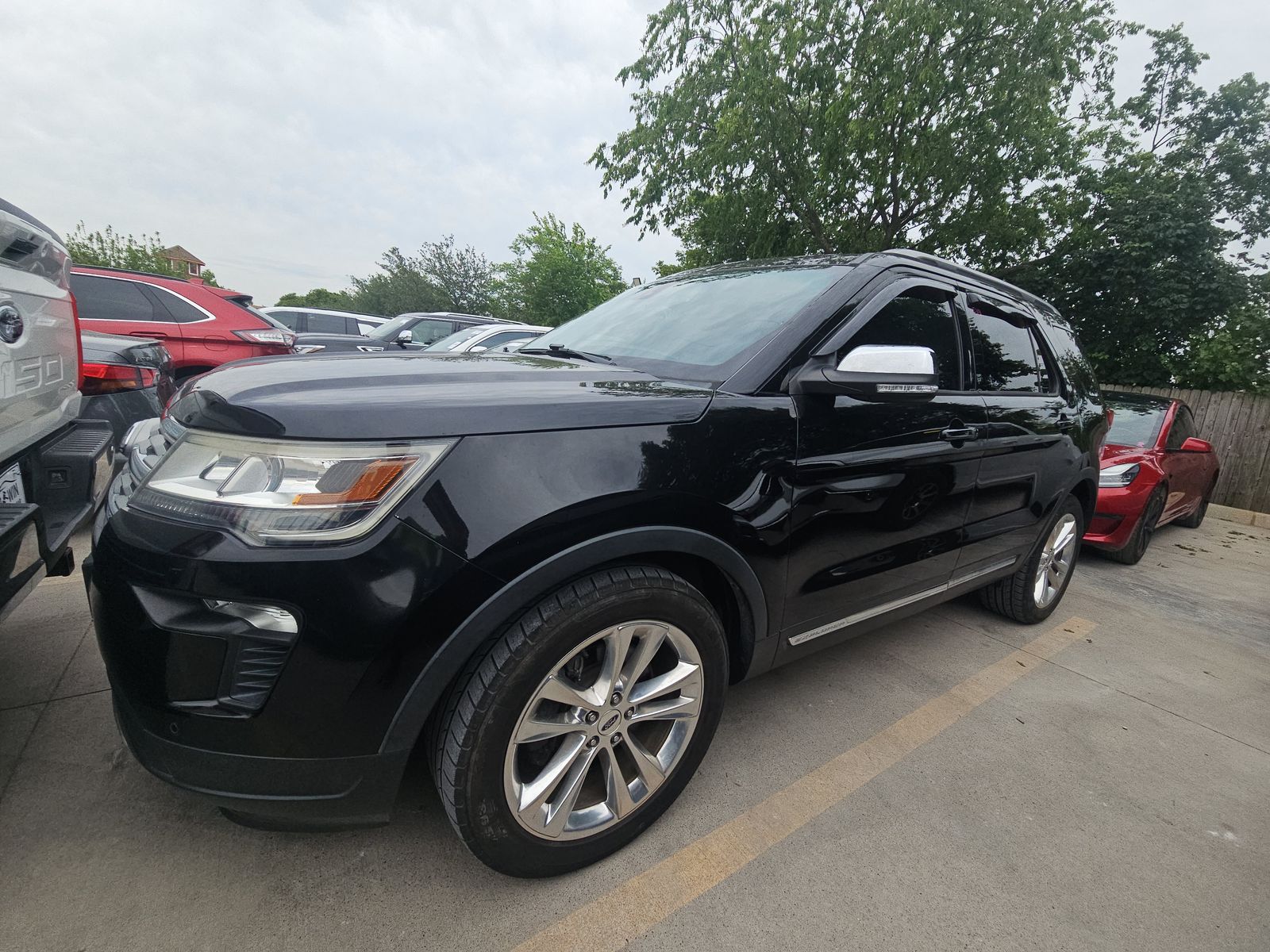 FORD EXPLORER - 1