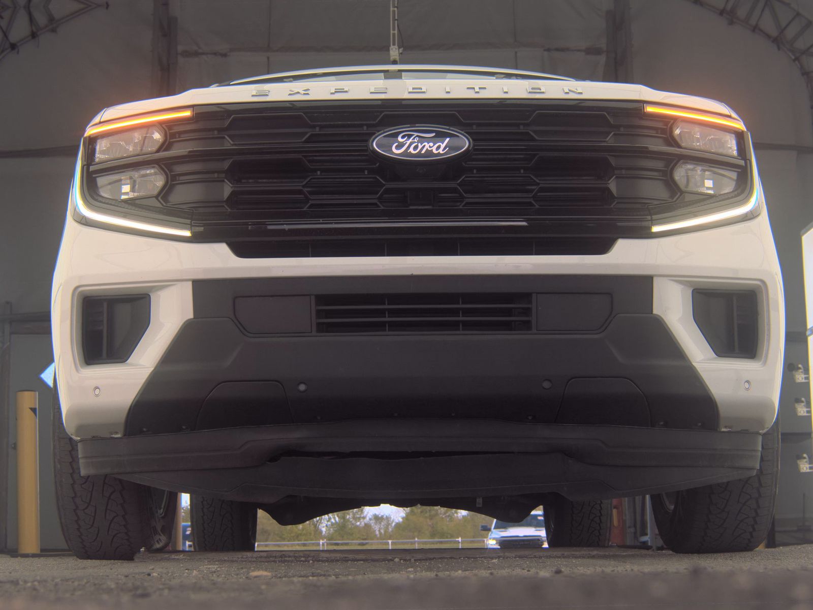 FORD EXPEDITION MAX - 4
