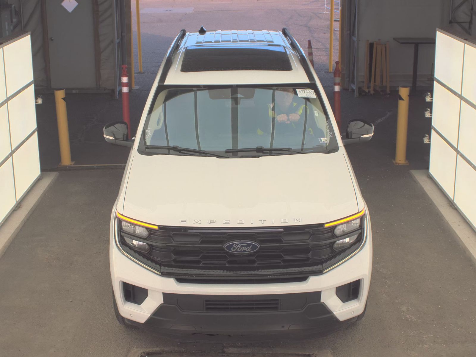 FORD EXPEDITION MAX - 3