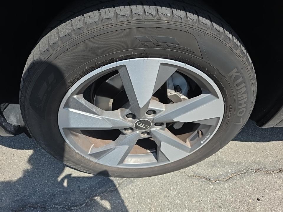 2023 Audi Q5 Premium AWD