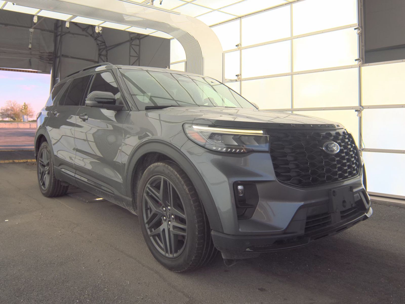 FORD EXPLORER - 5