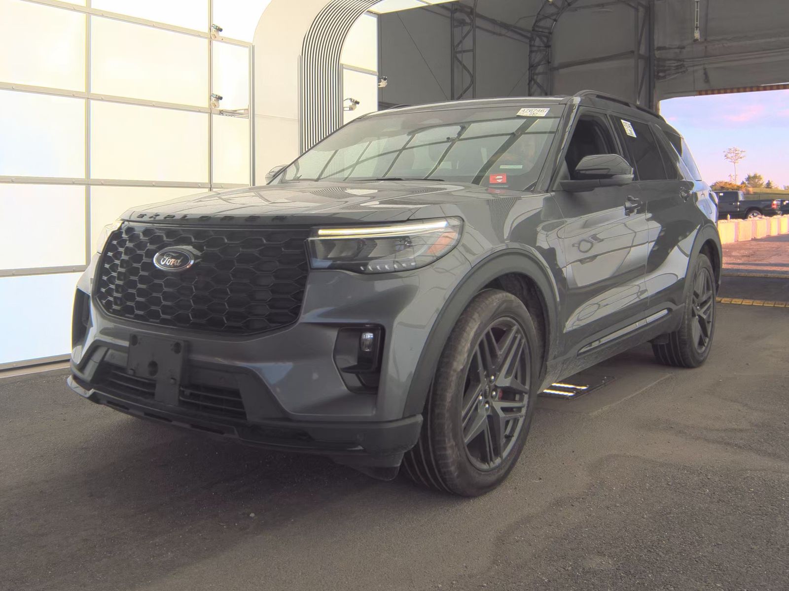FORD EXPLORER - 1