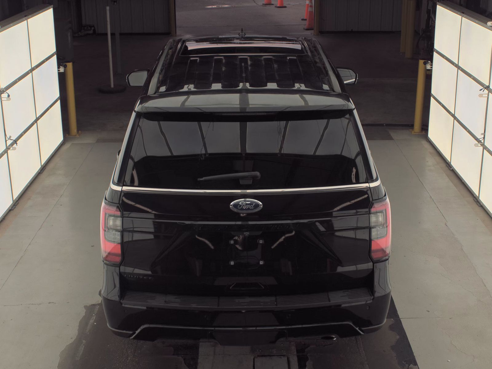 FORD EXPEDITION - 7