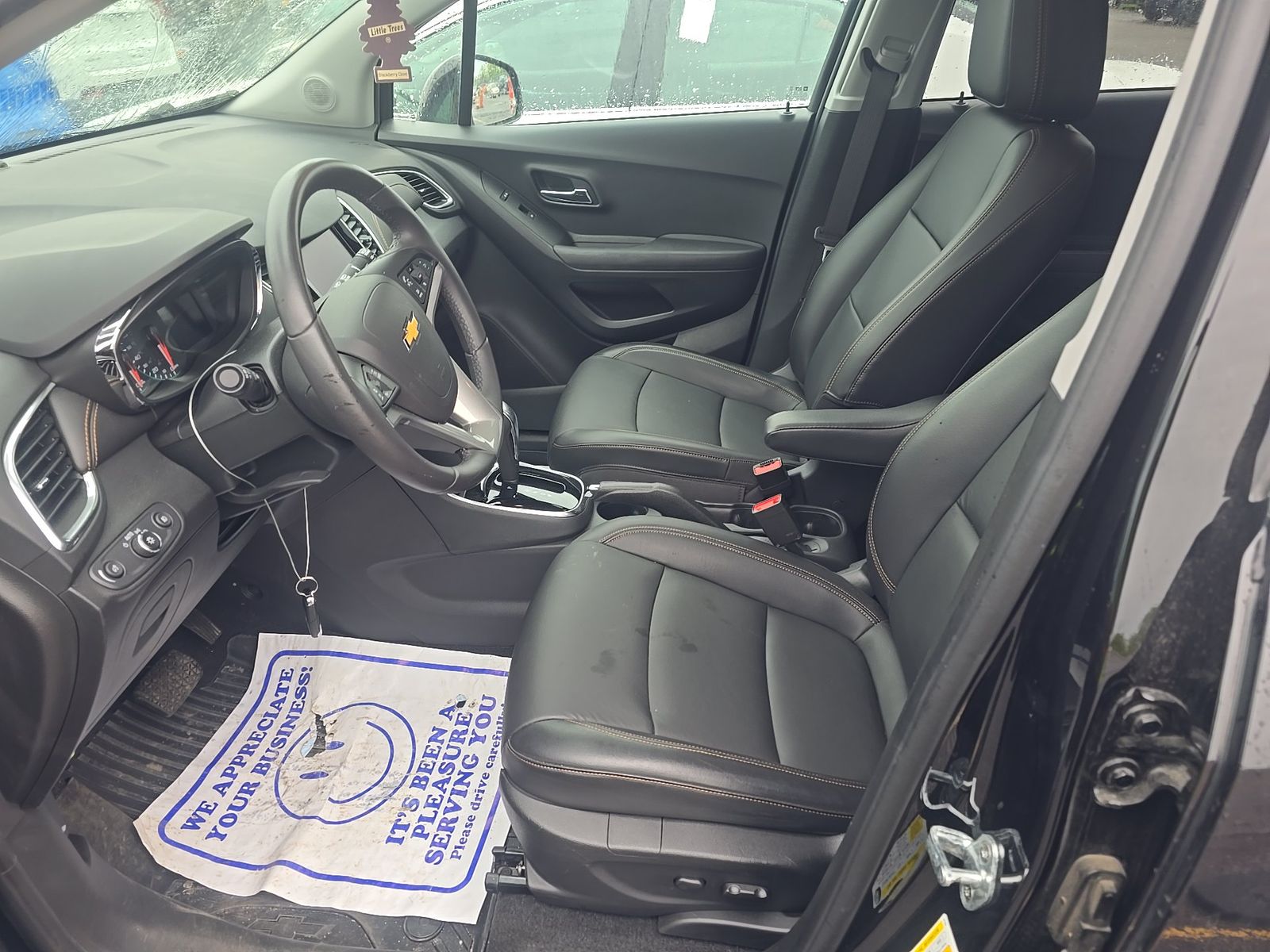 CHEVROLET TRAX - 8