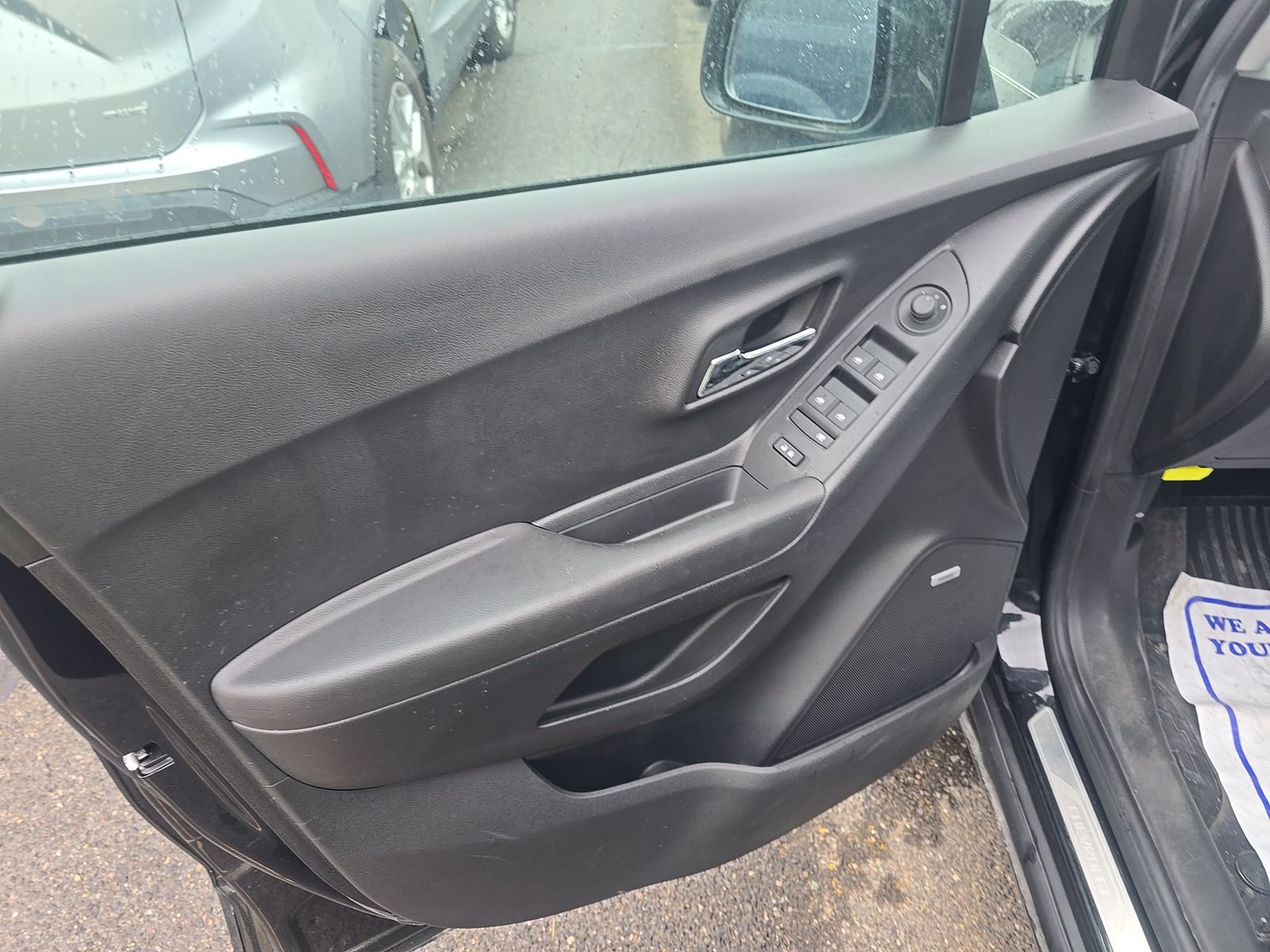 CHEVROLET TRAX - 10