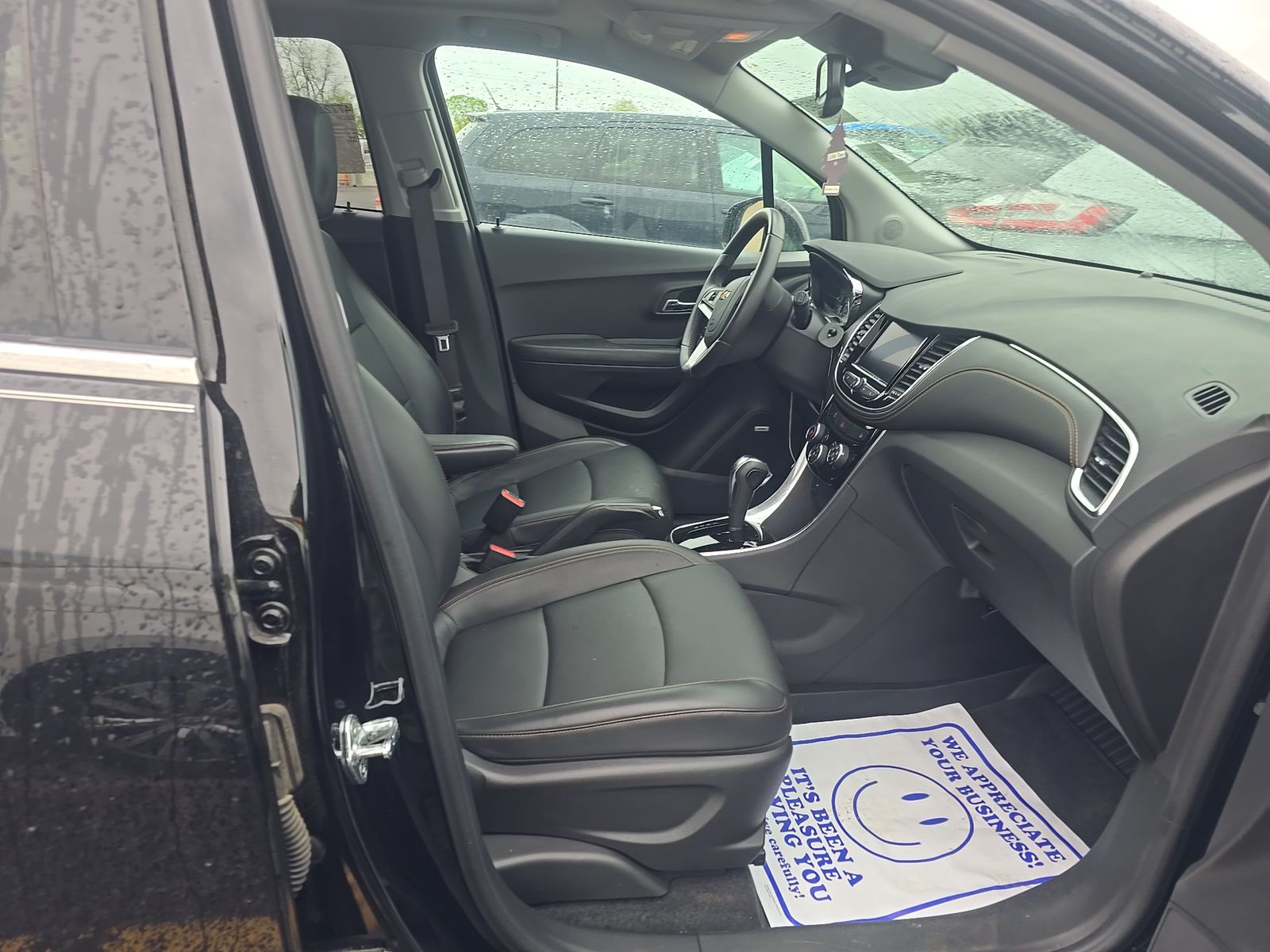 CHEVROLET TRAX - 9