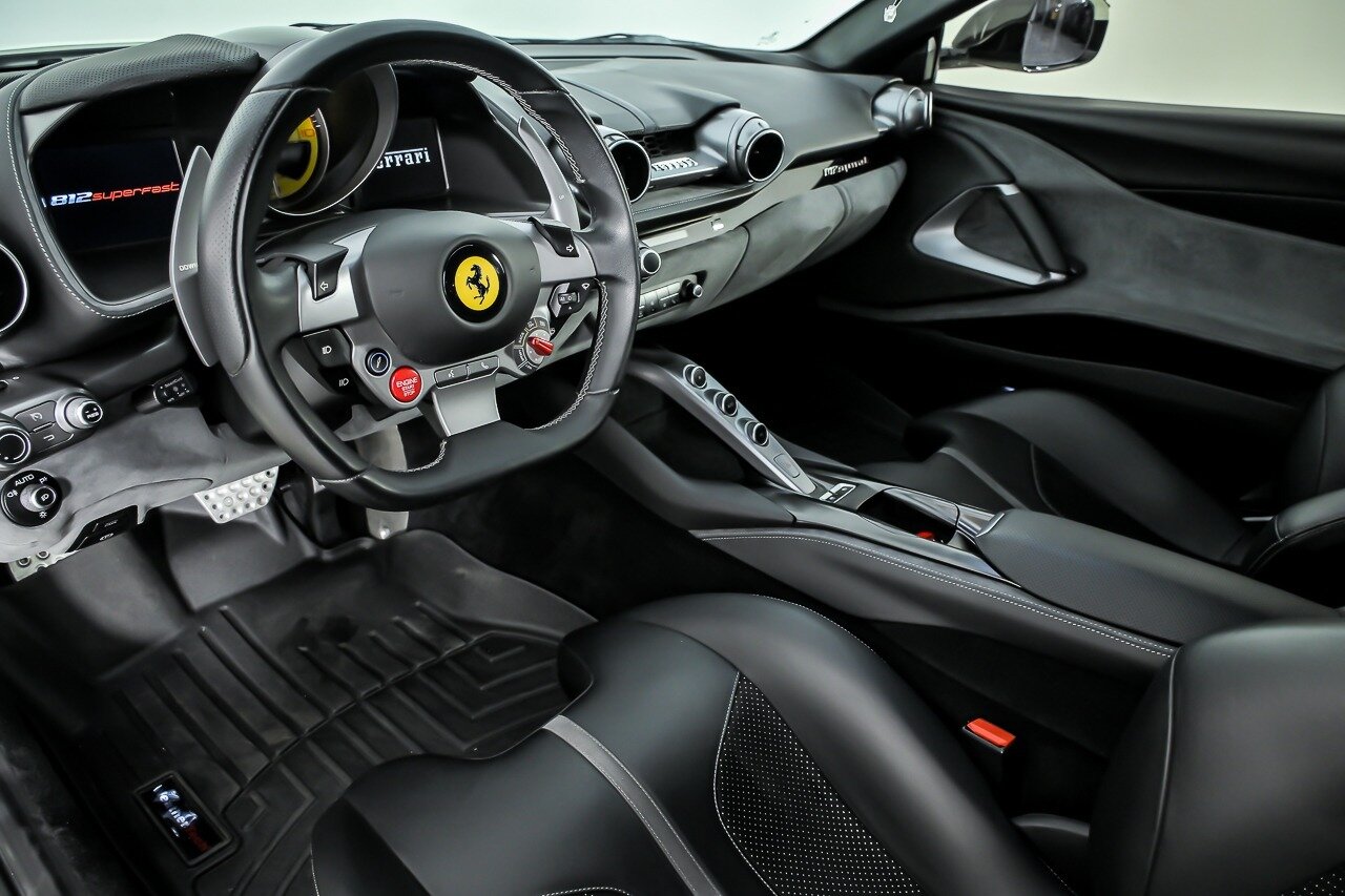 2018 Ferrari 812 Superfast RWD
