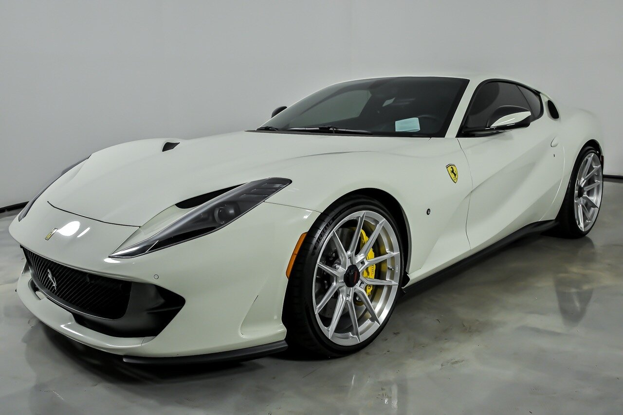 2018 Ferrari 812 Superfast RWD