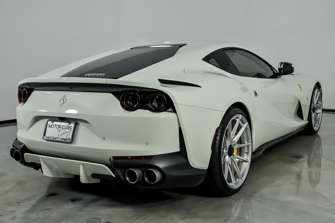 2018 Ferrari 812 Superfast RWD