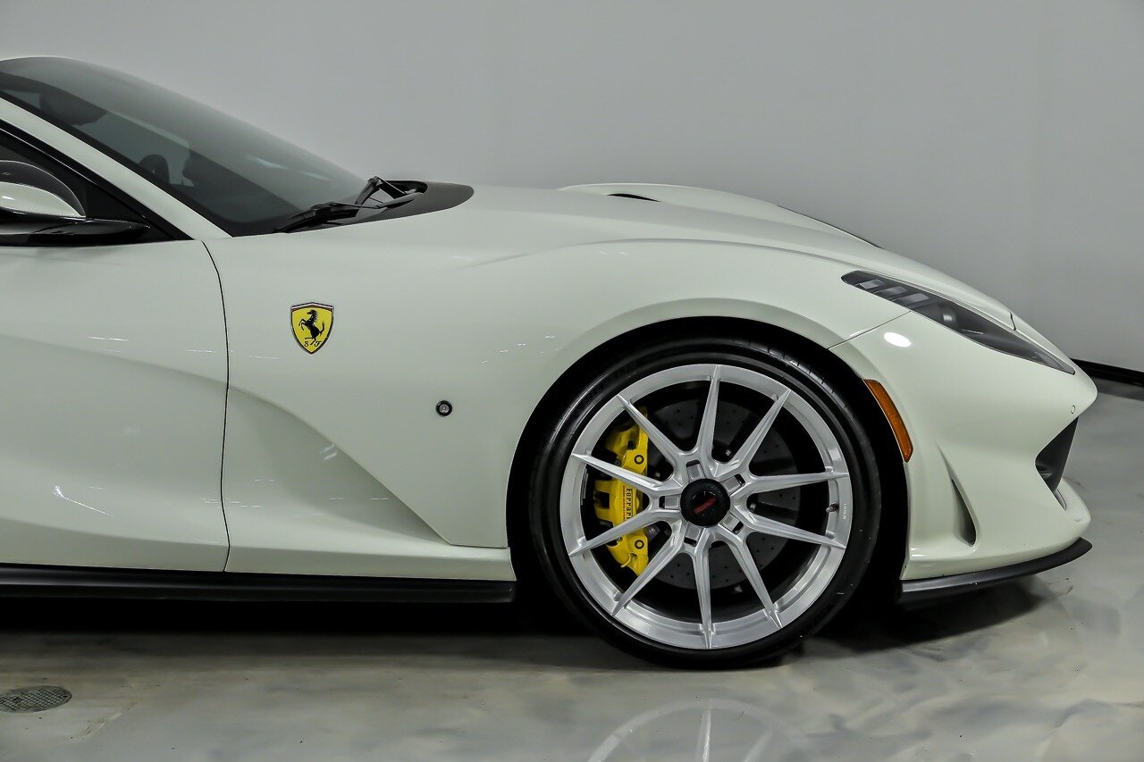 2018 Ferrari 812 Superfast RWD