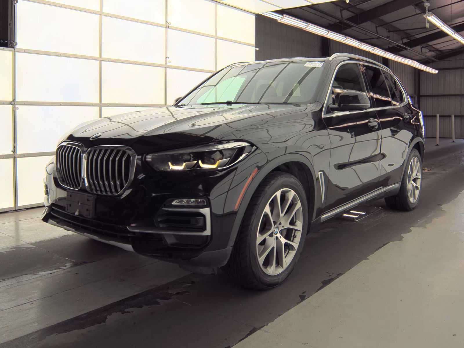 2021 BMW X5 sDrive40i RWD