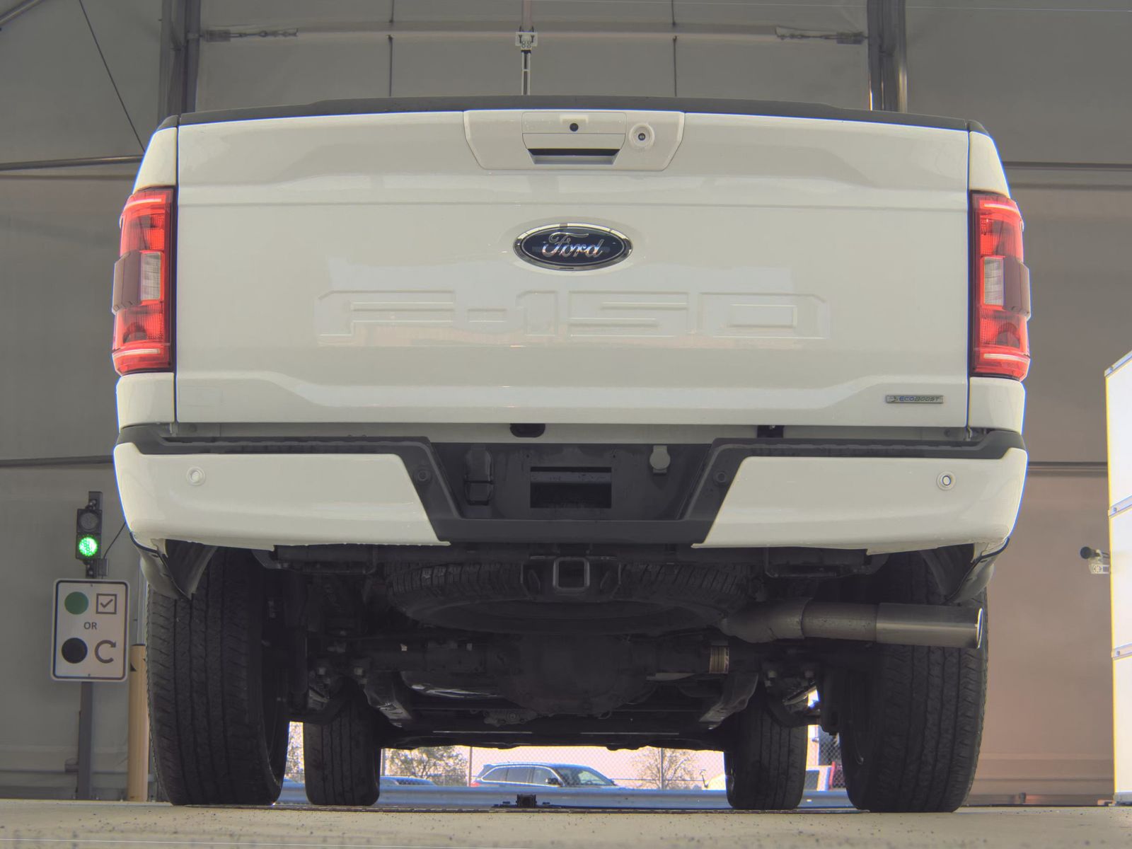 FORD F-150 - 8