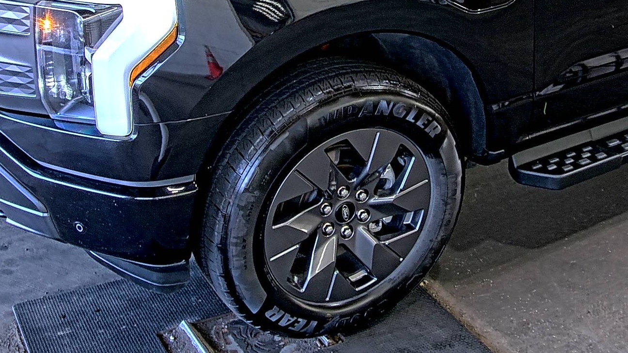 FORD F-150 - 8