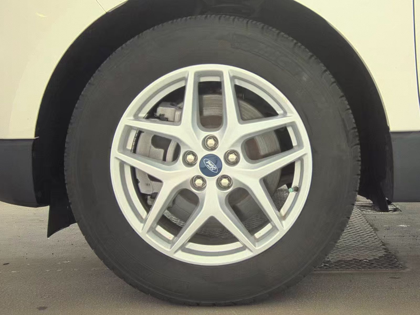 FORD EDGE - 10