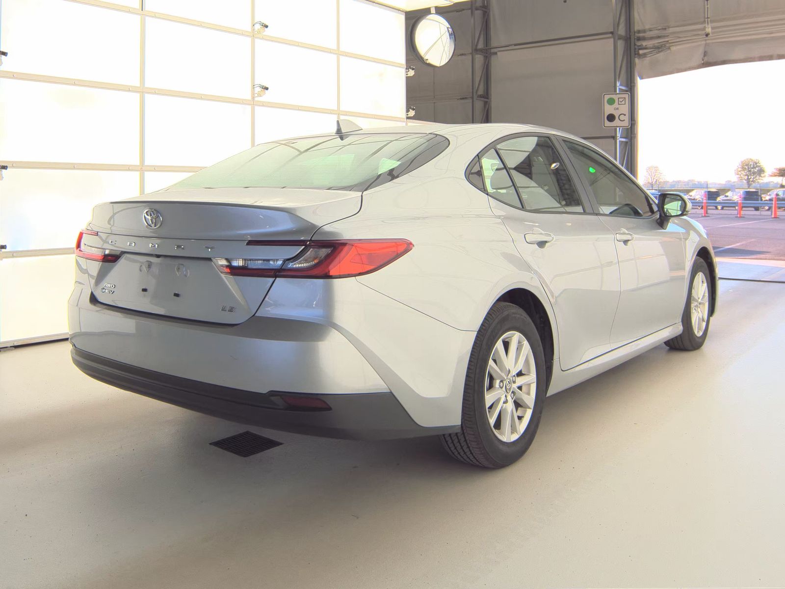 TOYOTA CAMRY - 6