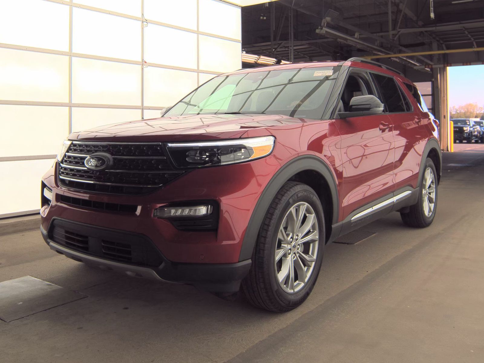 FORD EXPLORER - 1