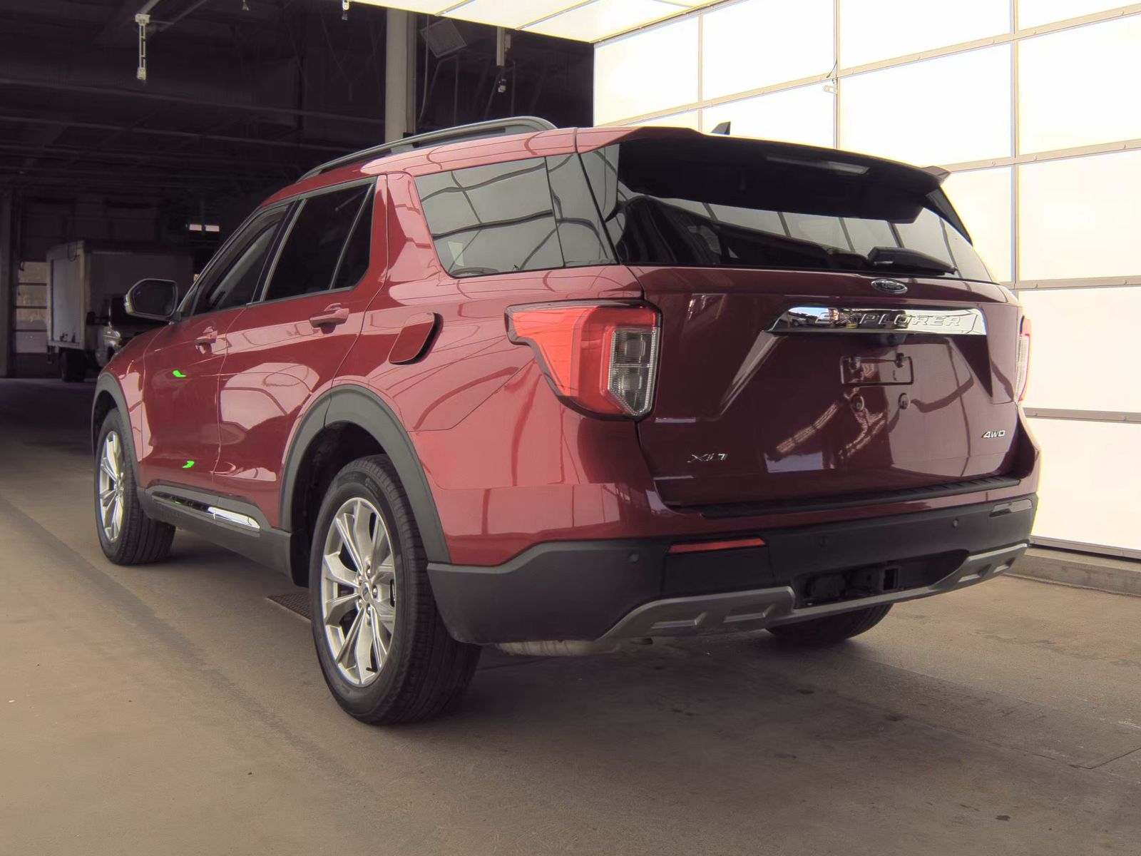 FORD EXPLORER - 9