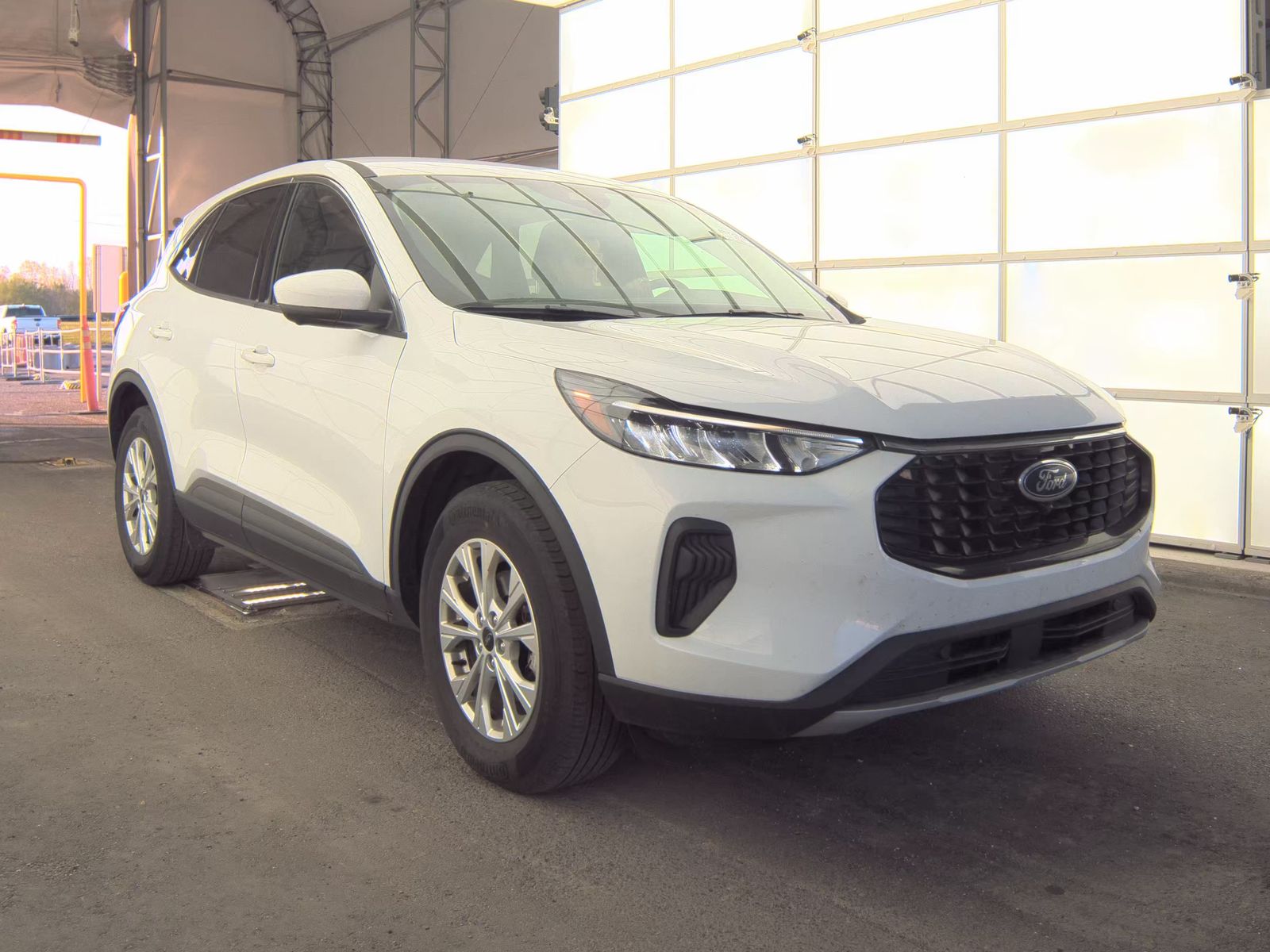 FORD ESCAPE - 5