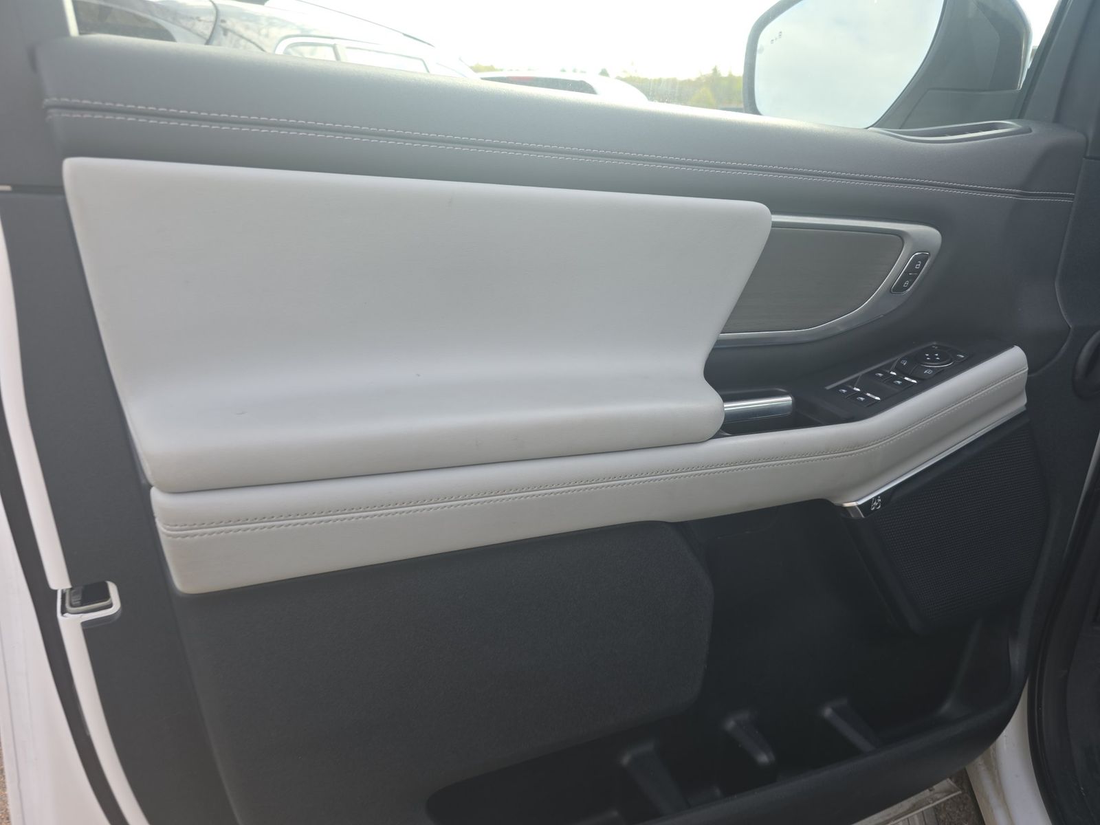 FORD EXPEDITION MAX - 10