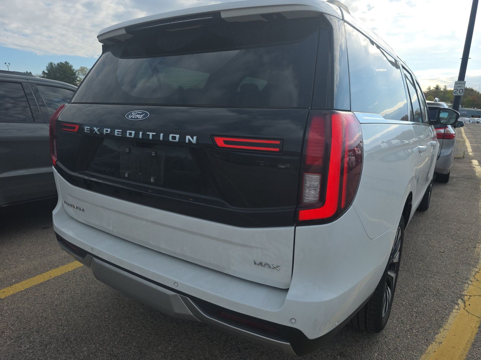 FORD EXPEDITION MAX - 5