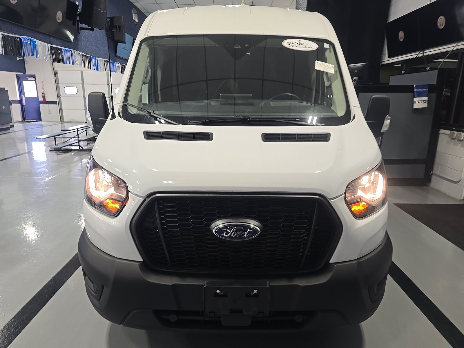 FORD TRANSIT 250 - 3