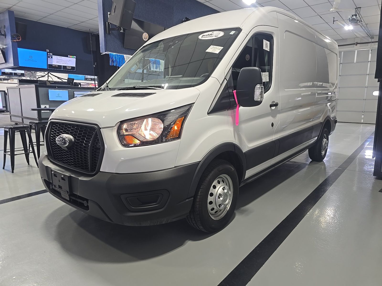 FORD TRANSIT 250 - 1