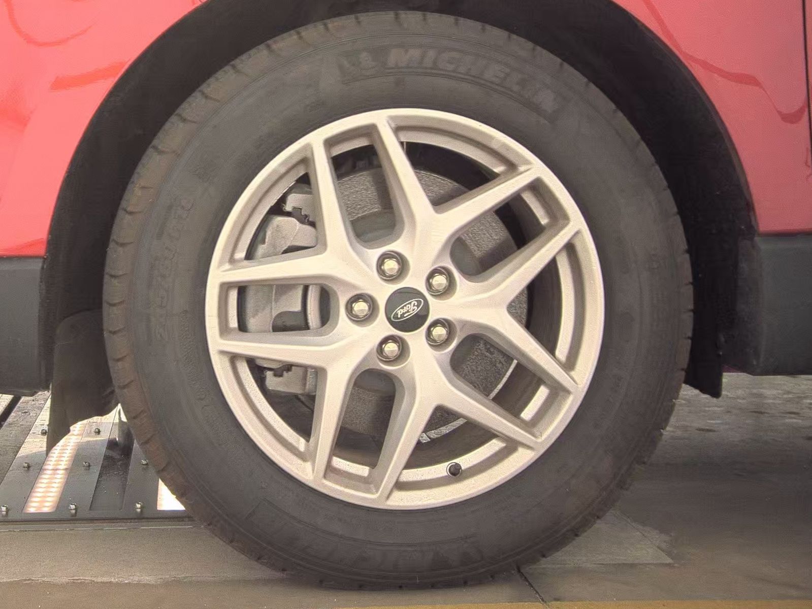 FORD EDGE - 10