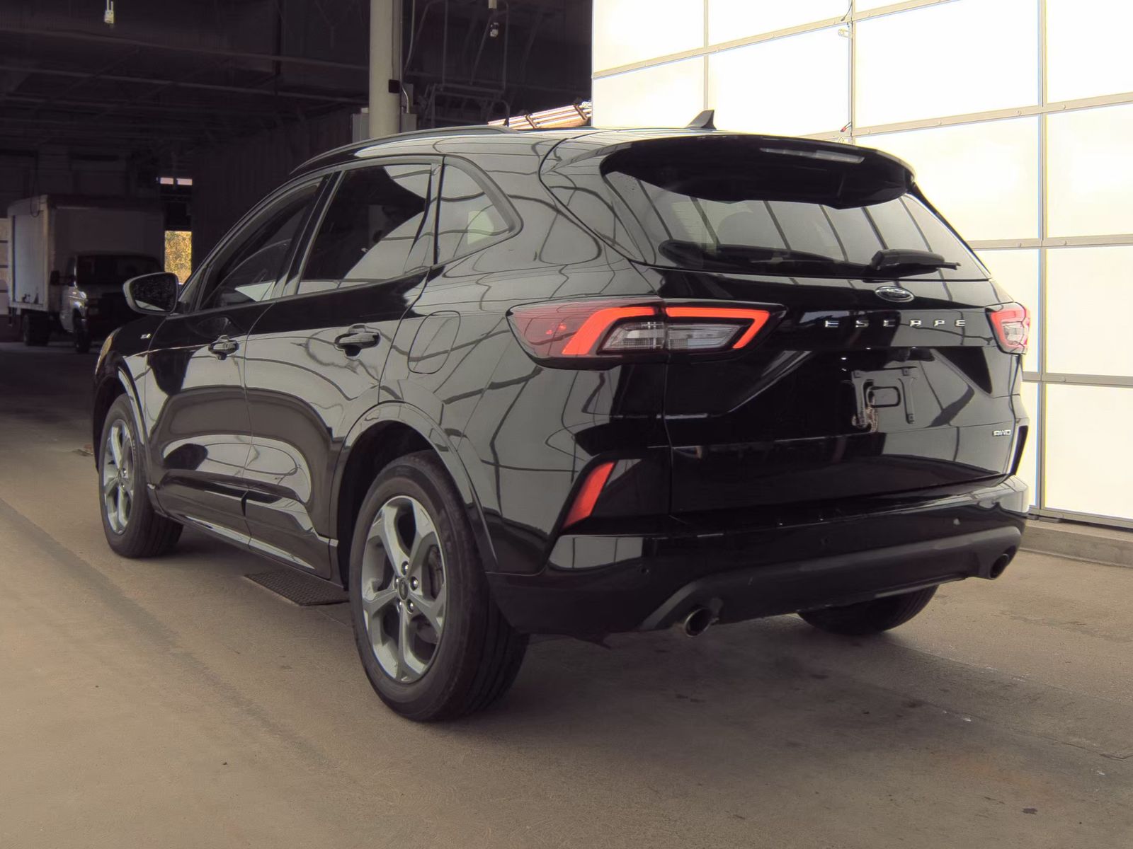 FORD ESCAPE - 9
