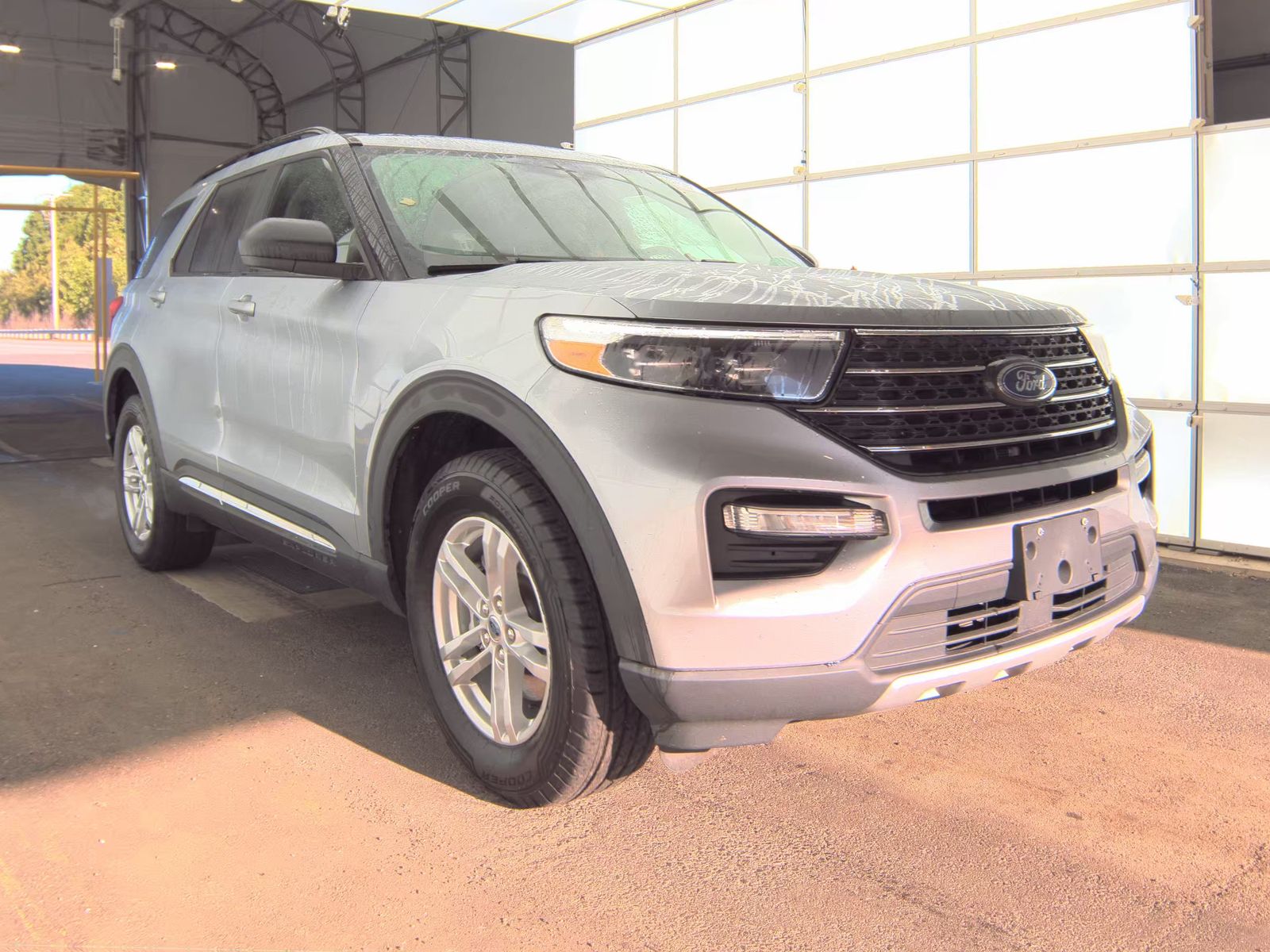 FORD EXPLORER - 5