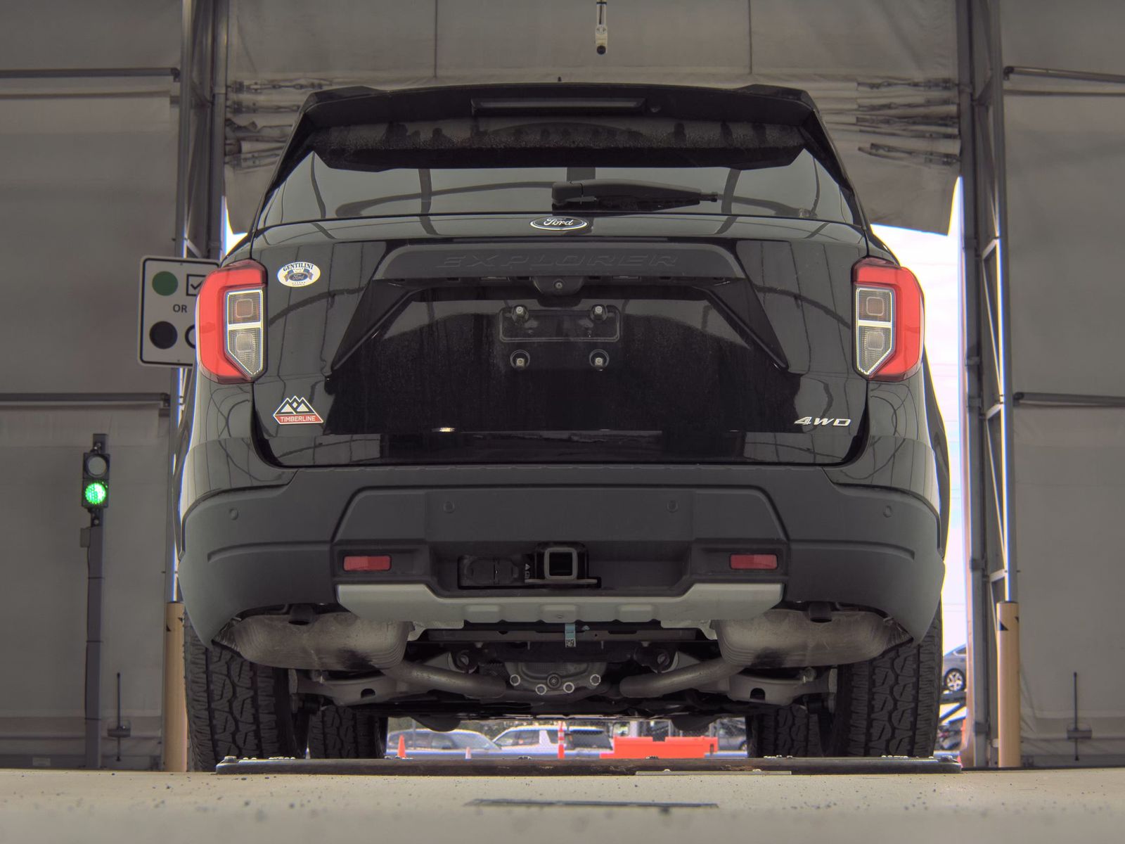 FORD EXPLORER - 8