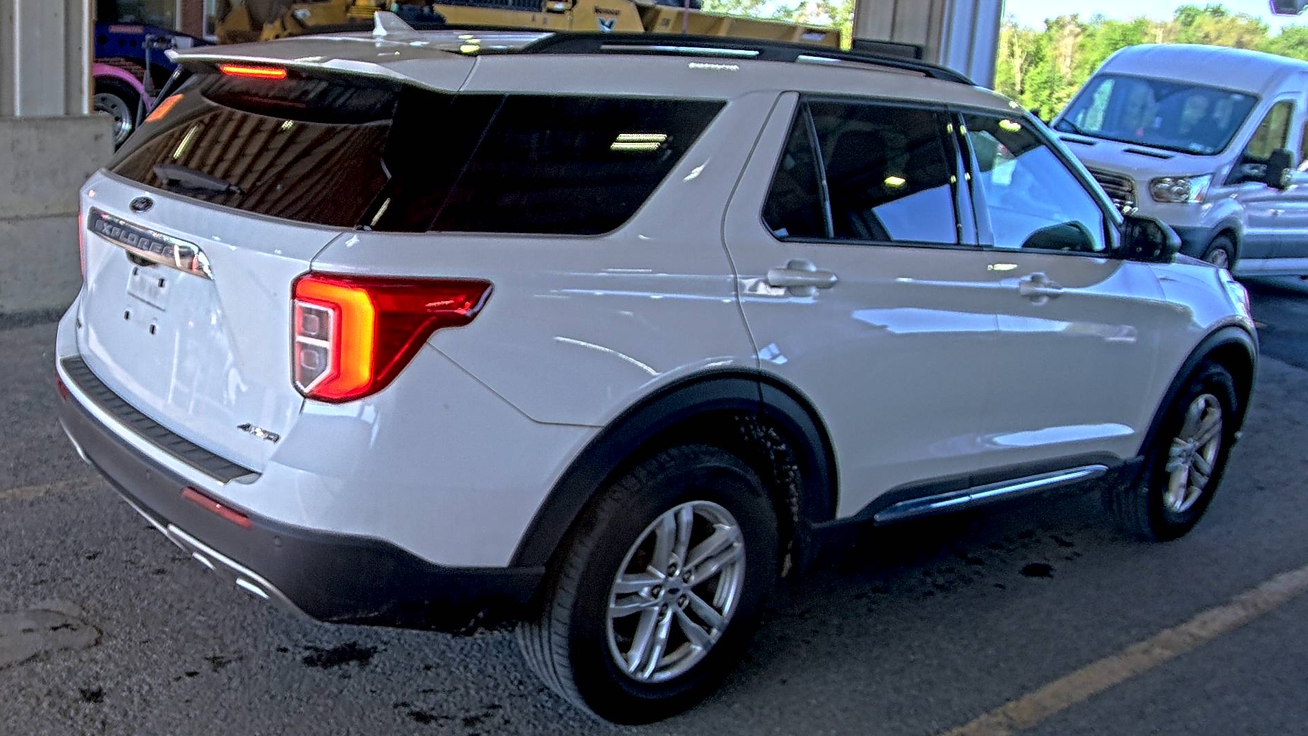 FORD EXPLORER - 5