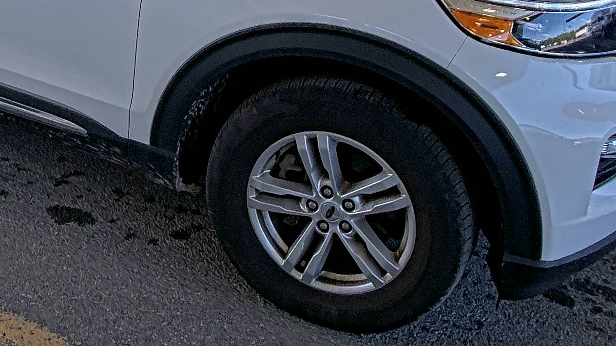 FORD EXPLORER - 9