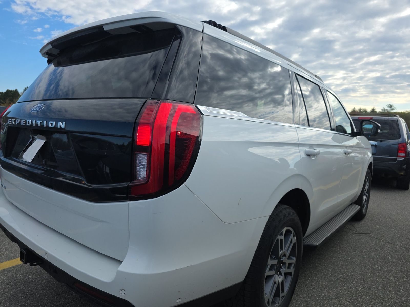 FORD EXPEDITION - 5
