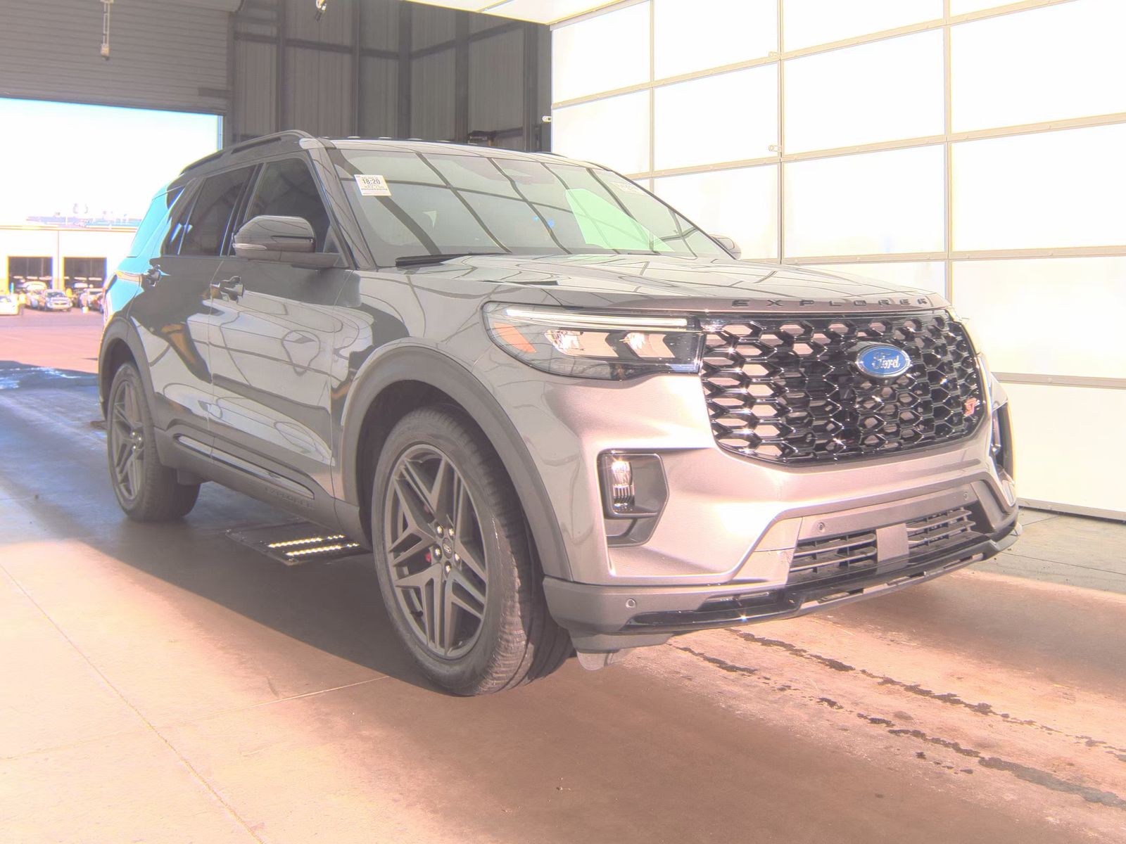 FORD EXPLORER - 5