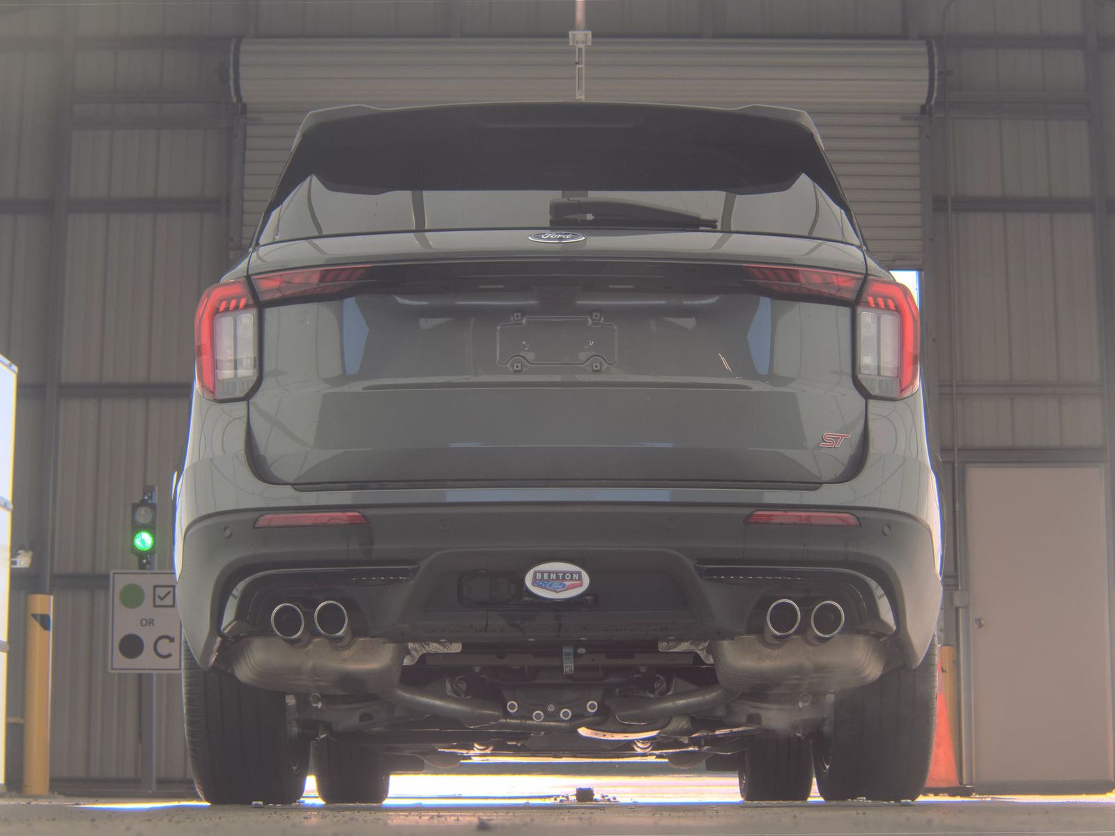 FORD EXPLORER - 8