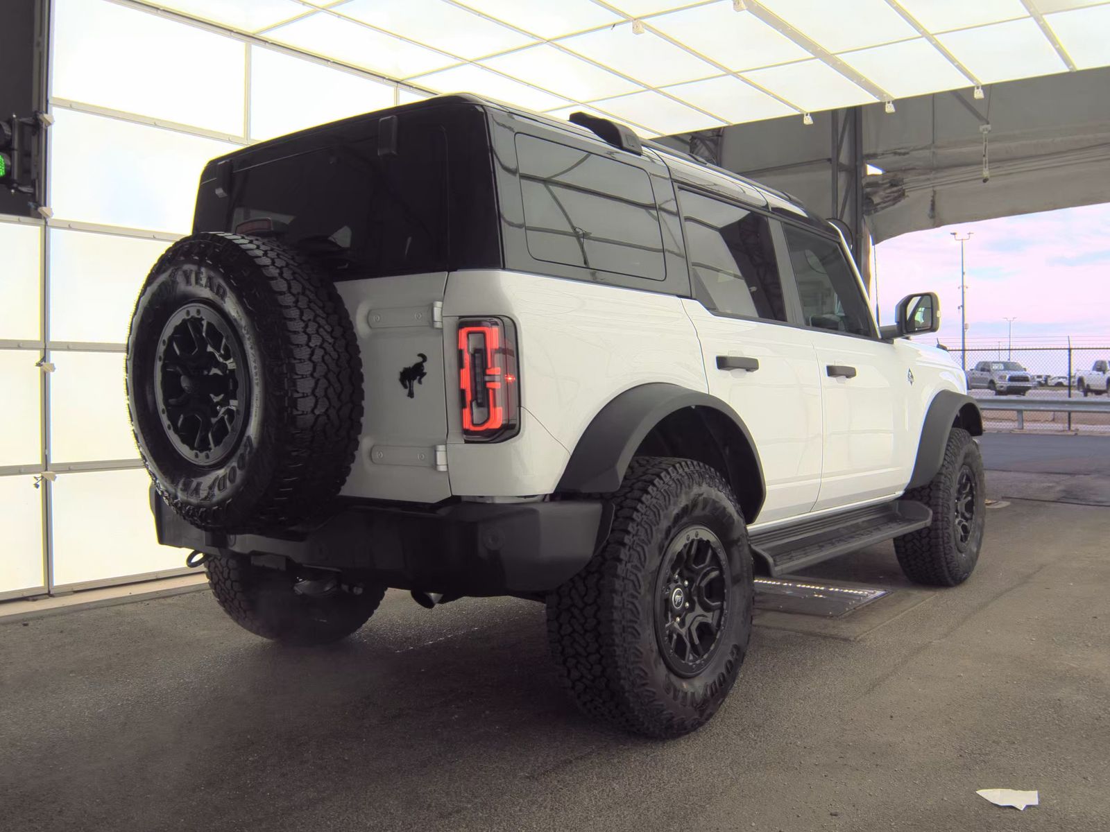 FORD BRONCO - 6