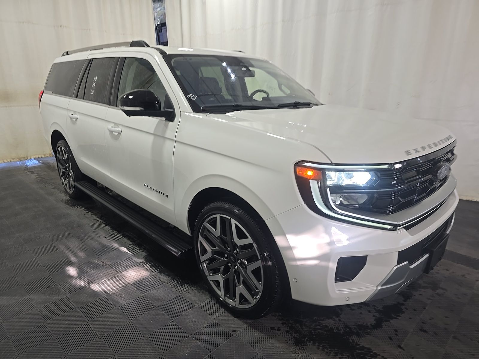 FORD EXPEDITION MAX - 4