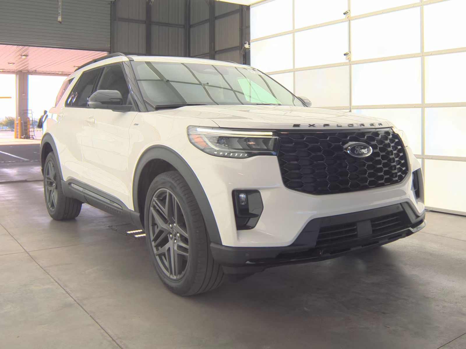 FORD EXPLORER - 5