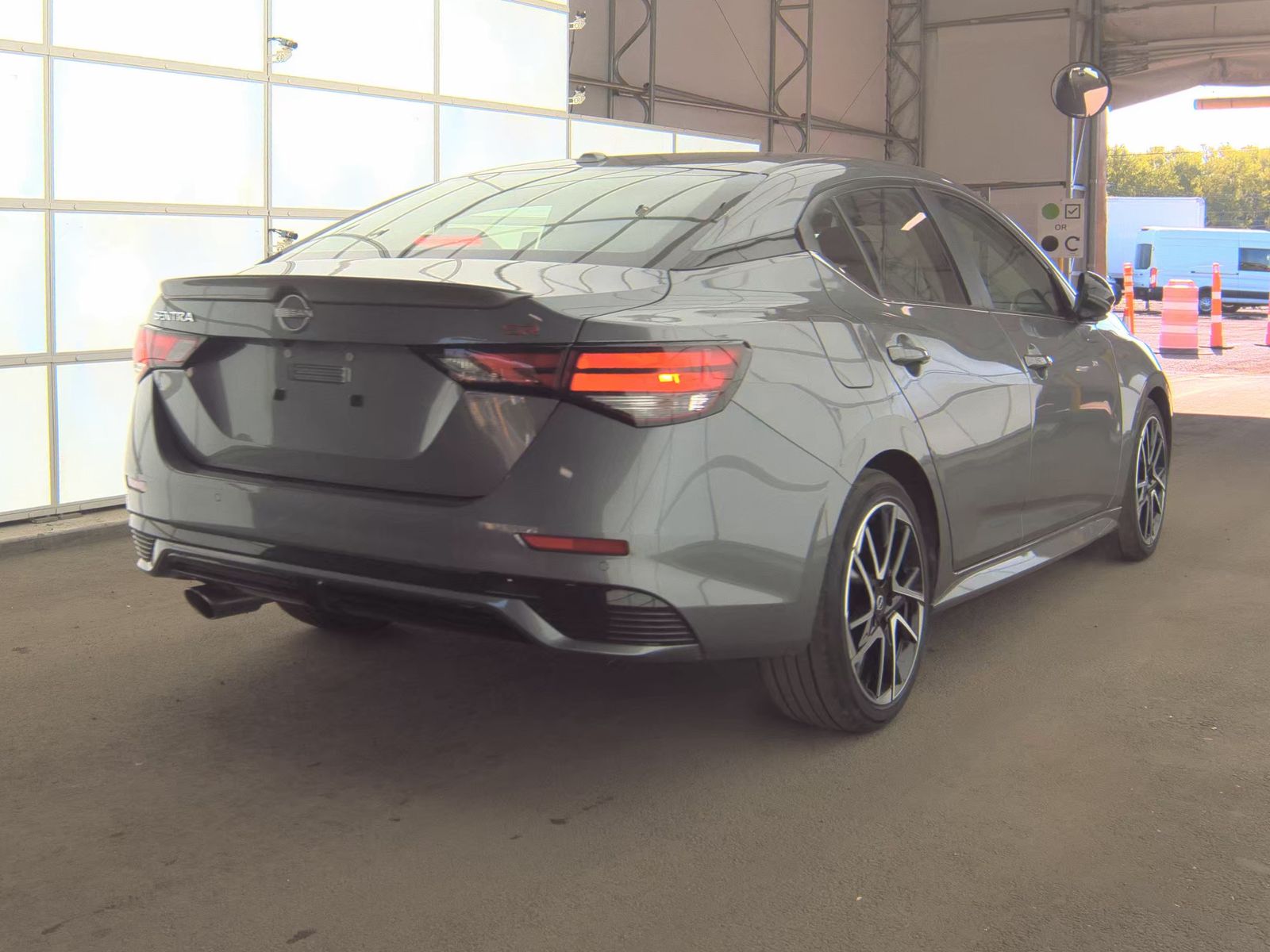 NISSAN SENTRA - 6