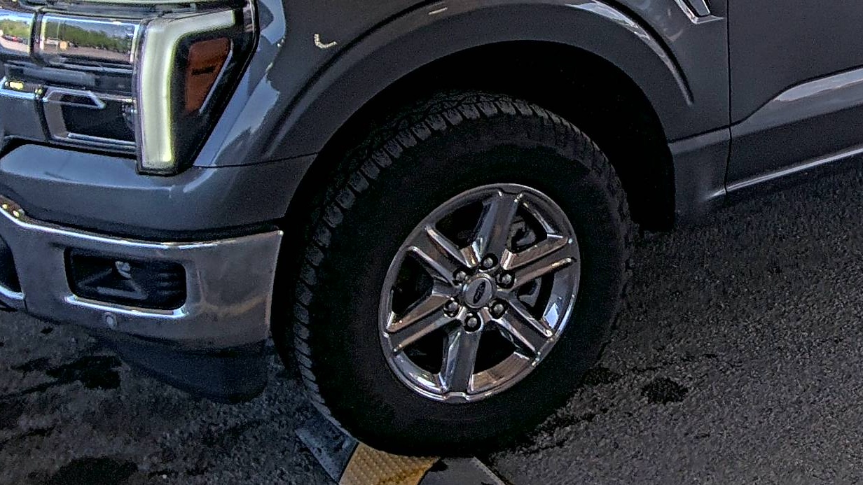 FORD F-150 - 8